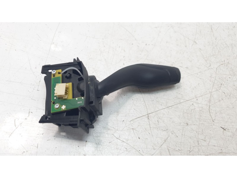 Recambio de mando intermitentes para ford kuga st-line referencia OEM IAM CV6T13335AE  