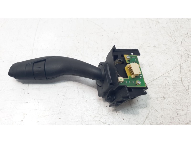Recambio de mando limpia para ford kuga st-line referencia OEM IAM F1FT17A553BA  