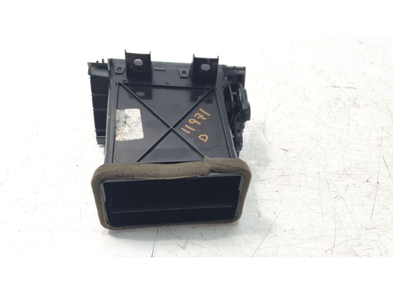 Recambio de aireador derecho para land rover evoque pure referencia OEM IAM BJ32018B08BB  