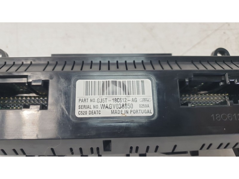 Recambio de mando climatizador para ford kuga st-line referencia OEM IAM GJ5T18C612AG  