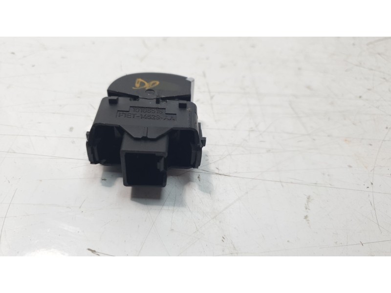 Recambio de mando elevalunas delantero derecho para ford kuga st-line referencia OEM IAM F1ET14529AA  