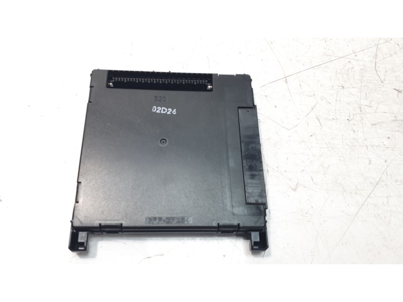 Recambio de modulo electronico para toyota corolla (e21) hybrid active referencia OEM IAM 8922102710  
