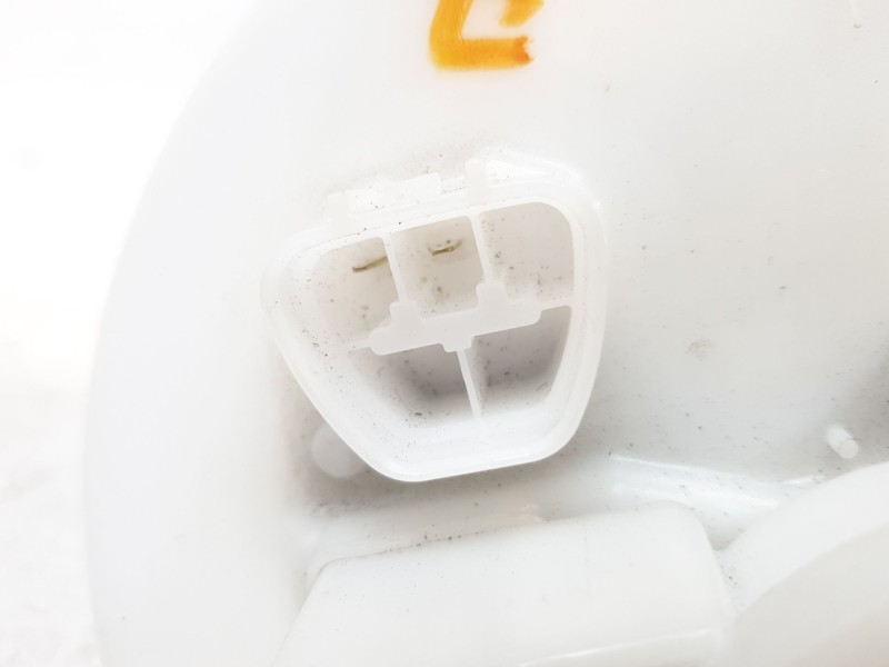 Recambio de bomba combustible para lexus is iii (_e3_) 300h (ave30_) referencia OEM IAM 7702453080  