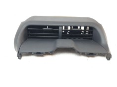 Recambio de aireador central para toyota yaris cross hybrid fwd style referencia OEM IAM 55670K0090  