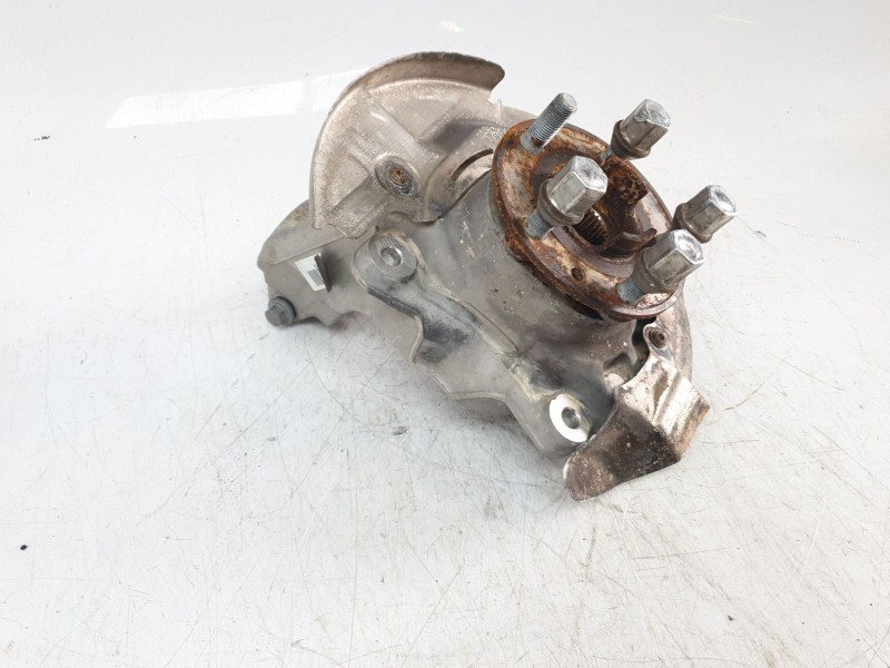 Recambio de mangueta delantera izquierda para land rover evoque pure referencia OEM IAM LR186680  