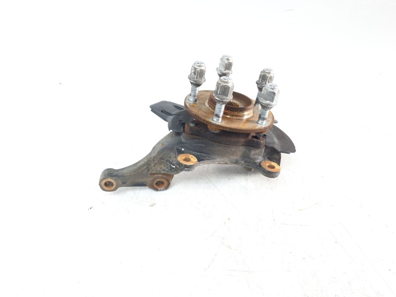 Recambio de mangueta delantera izquierda para hyundai kona pure referencia OEM IAM 51700J9200  