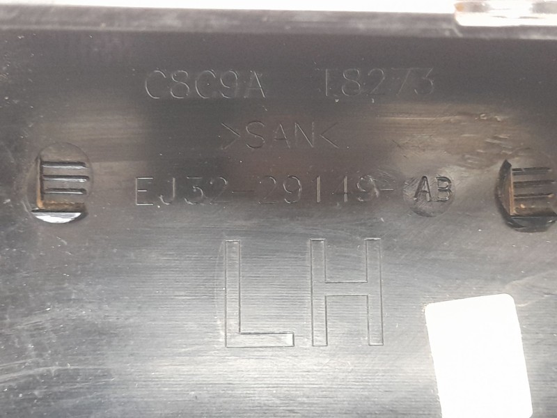 Recambio de moldura para land rover evoque pure referencia OEM IAM EJ3229149AB  