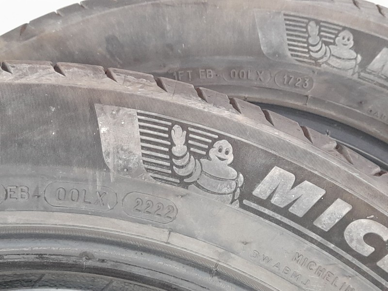 Recambio de rueda para land rover evoque 2.0 turbo cat referencia OEM IAM 1956018  