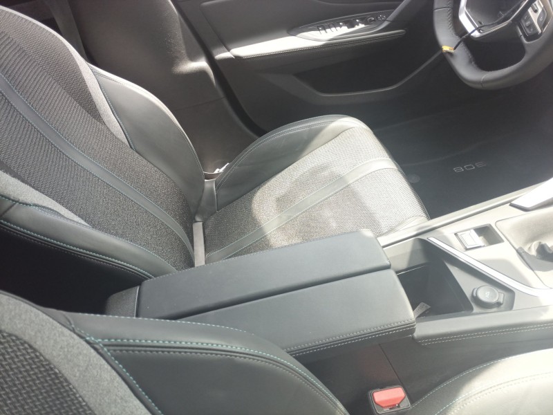 Recambio de apoyabrazos central para peugeot 308 sw iii (fc_, fj_, fr_, f4_, fn_) puretech 130 (frhnsl, frhnst) referencia OEM I