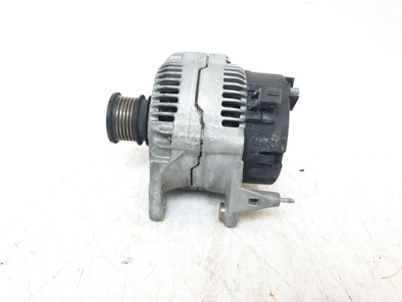 Recambio de alternador para seat ibiza ii (6k1) 1.9 tdi referencia OEM IAM 0986040950  ALF020201