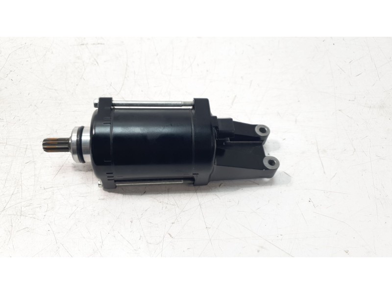 Recambio de motor arranque para honda cb 750 hornet referencia OEM IAM 31200MLBD01 SM16 