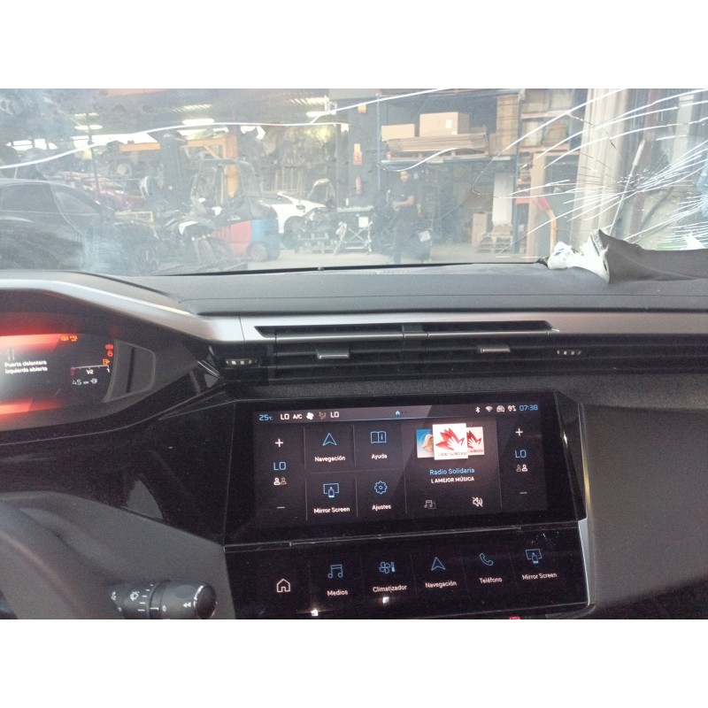 Recambio de aireador central para peugeot 308 sw iii (fc_, fj_, fr_, f4_, fn_) puretech 130 (frhnsl, frhnst) referencia OEM IAM 
