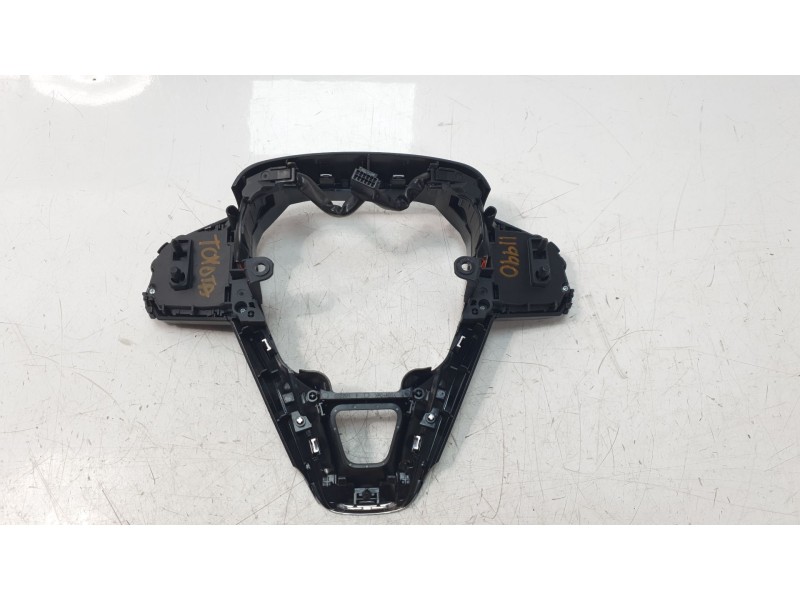 Recambio de mando volante para toyota corolla (e21) hybrid active referencia OEM IAM 8425002F80  