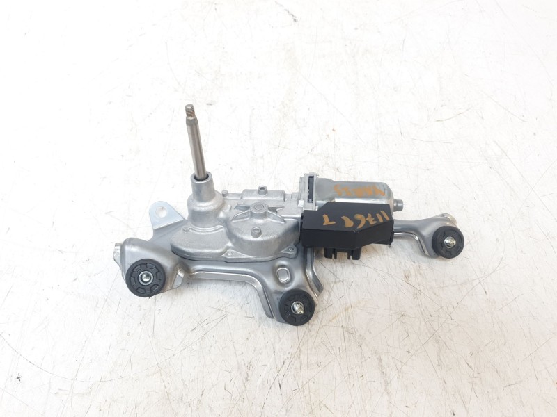 Recambio de motor limpia trasero para toyota yaris cross hybrid fwd style referencia OEM IAM 8513052280  