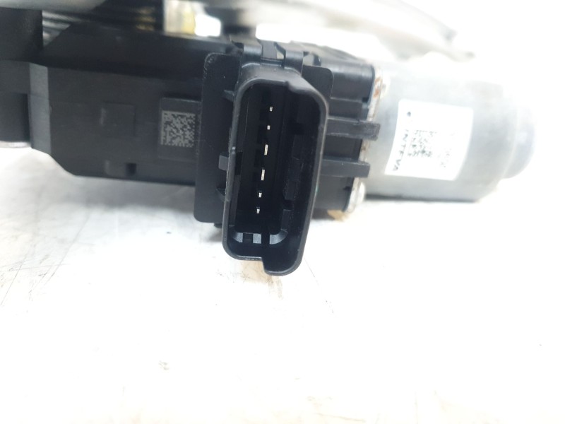 Recambio de elevalunas delantero izquierdo para hyundai tucson (nx) maxx silver 2wd referencia OEM IAM 82403N7000  