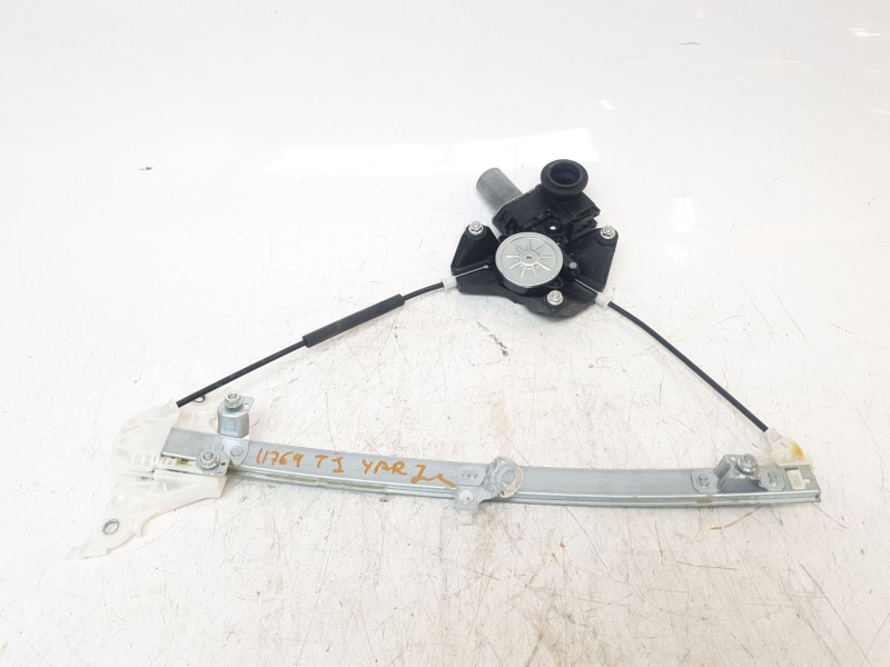 Recambio de elevalunas trasero izquierdo para toyota yaris cross hybrid fwd style referencia OEM IAM 857200D560 0620206801 