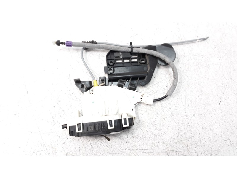 Recambio de cerradura puerta delantera derecha para mercedes-benz clase m (w166) ml 350 bluetec (166.004) referencia OEM IAM A16