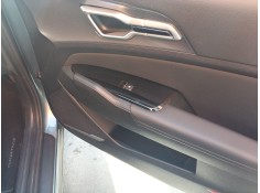 MANDO ELEVALUNAS DELANTERO DERECHO 93581R2200 