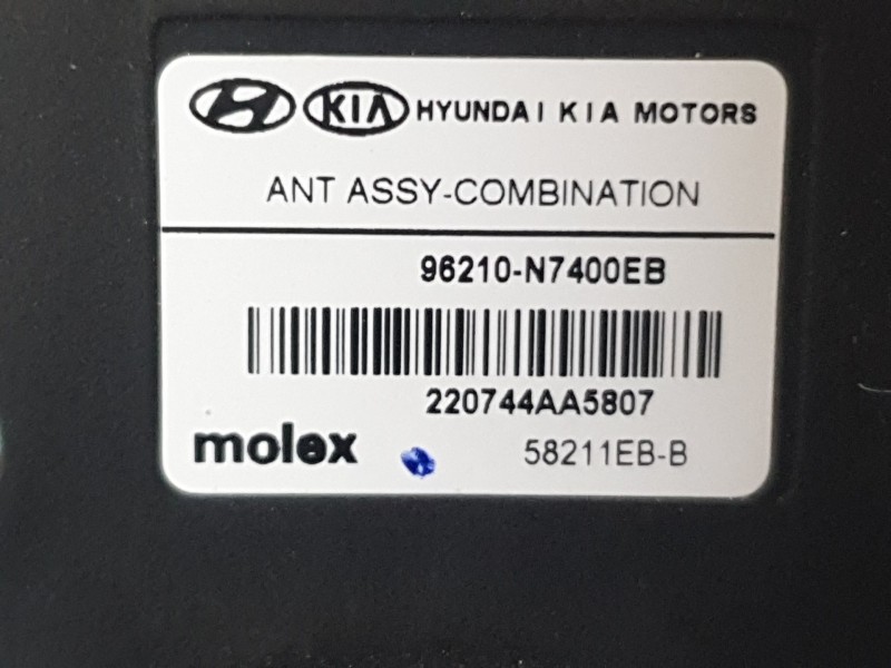 Recambio de antena para hyundai tucson (nx) maxx silver 2wd referencia OEM IAM 96210N7400EB  