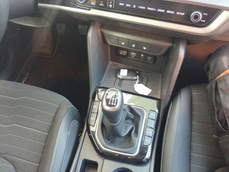 Recambio de palanca cambio para kia sportage v (nq5) 1.6 t-gdi referencia OEM IAM   