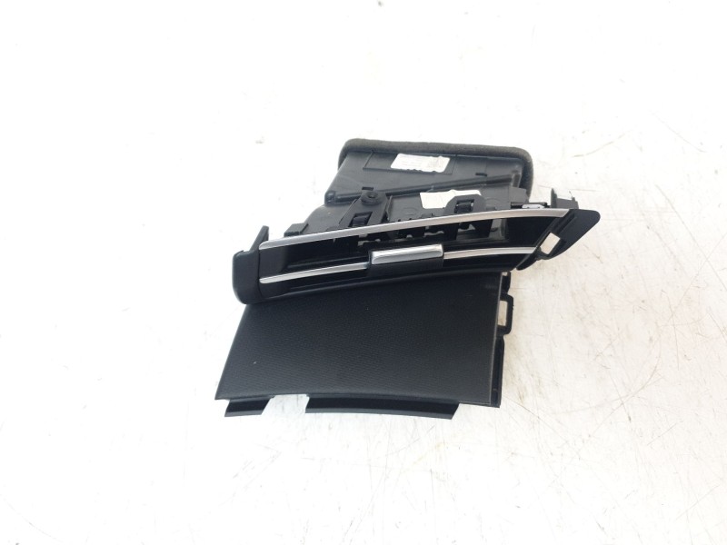 Recambio de aireador izquierdo para hyundai tucson (nx) maxx silver 2wd referencia OEM IAM 847F1N7000NNB  