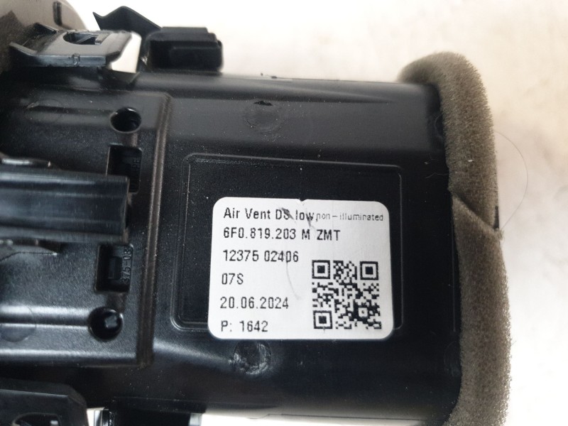 Recambio de aireador izquierdo para seat ibiza v (kj1, kjg) 1.0 tsi referencia OEM IAM 6F0819203  
