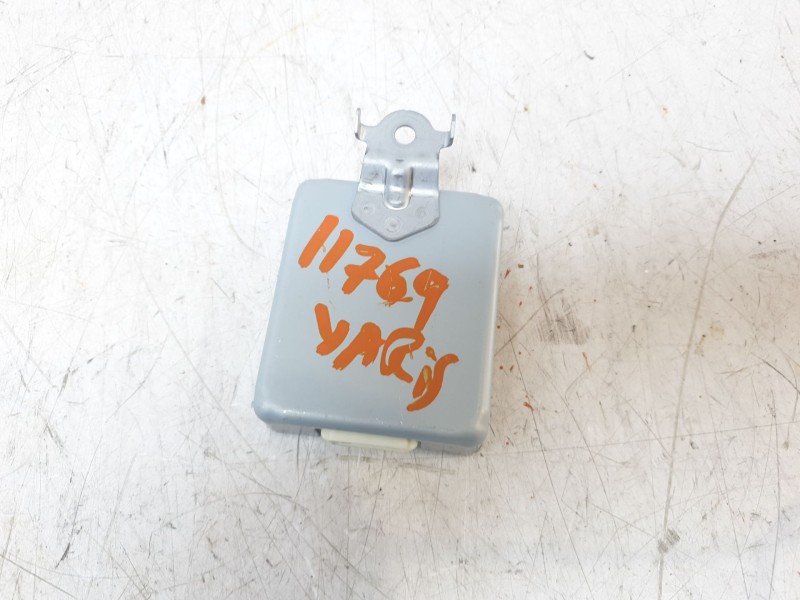 Recambio de modulo electronico para toyota yaris cross hybrid fwd style referencia OEM IAM 8657252180 1669001771 