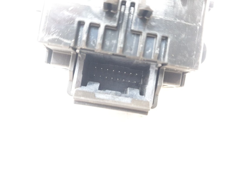 Recambio de mando intermitentes para toyota yaris cross hybrid fwd style referencia OEM IAM 02D7017J910  