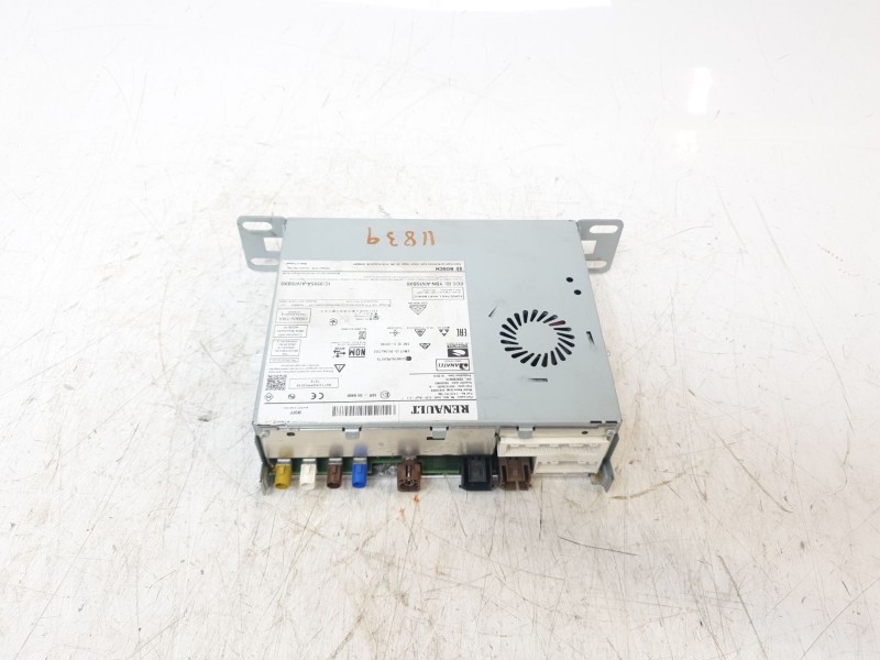 Recambio de sistema navegacion gps para renault clio v business edition referencia OEM IAM 283C30861R  