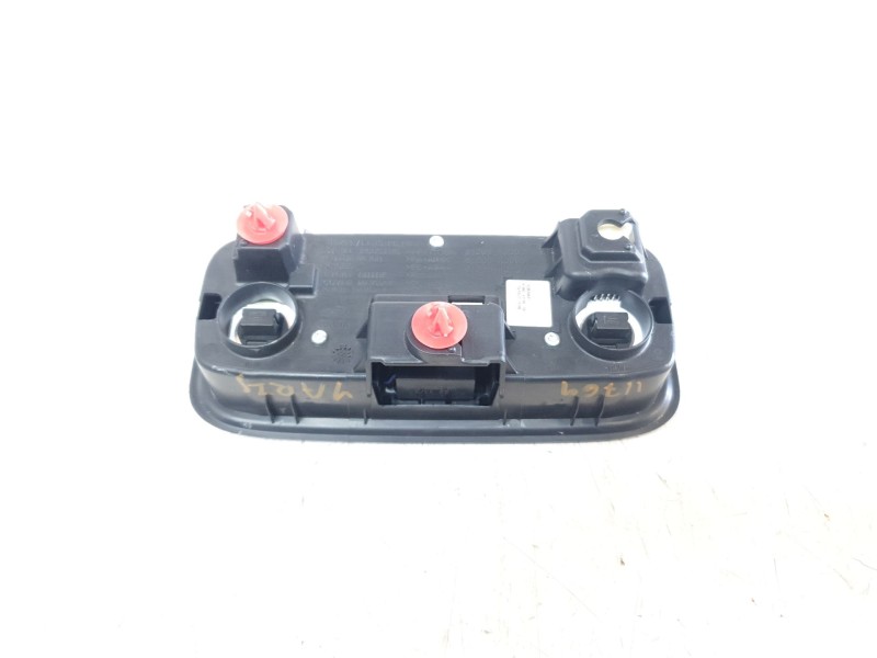 Recambio de luz interior para toyota yaris cross hybrid fwd style referencia OEM IAM 81260K0060  
