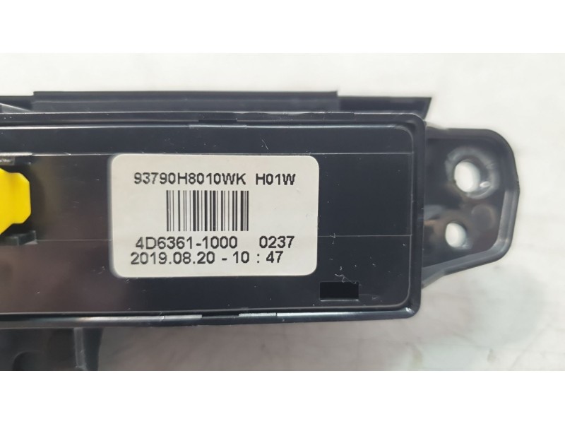 Recambio de warning para kia stonic (ybcuv) concept referencia OEM IAM 4D63611000  