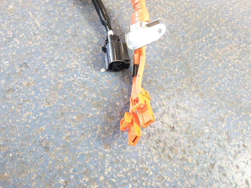 Recambio de cableado electrico para toyota yaris cross hybrid fwd style referencia OEM IAM 821H1K0010  