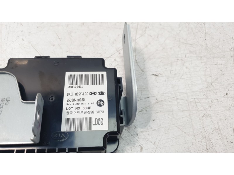 Recambio de modulo electronico para kia stonic (ybcuv) concept referencia OEM IAM 95300H8000  