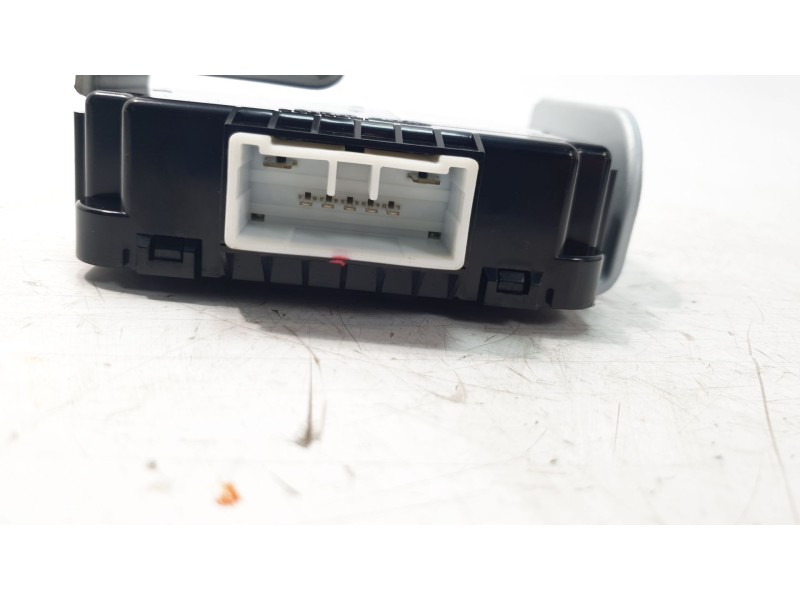Recambio de modulo electronico para kia stonic (ybcuv) concept referencia OEM IAM 95300H8000  