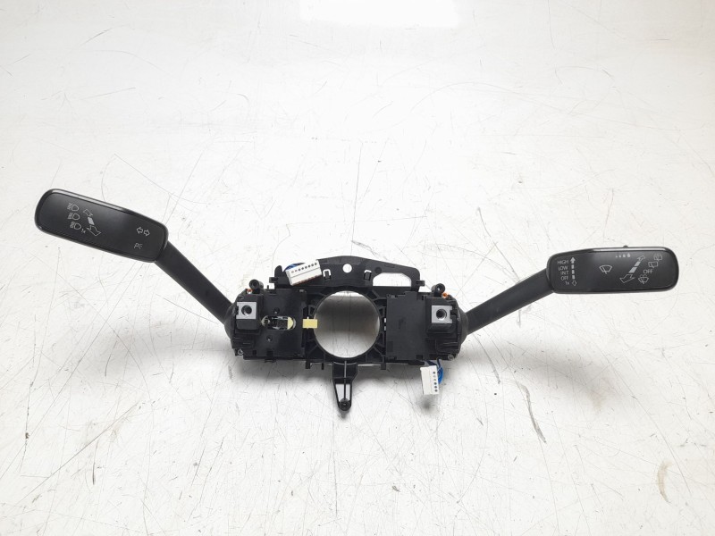 Recambio de mando multifuncion para seat ateca (khp) style xm referencia OEM IAM 5Q1953507FL  