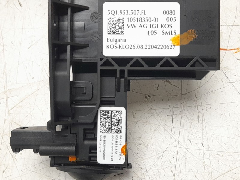 Recambio de mando multifuncion para seat ateca (khp) style xm referencia OEM IAM 5Q1953507FL  