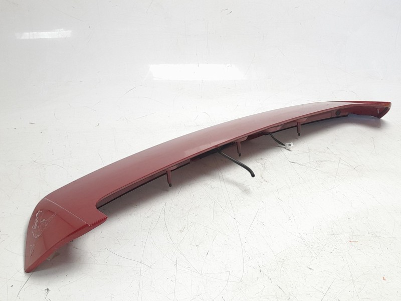 Recambio de aleron trasero para kia stonic (ybcuv) concept referencia OEM IAM 87210H8400  