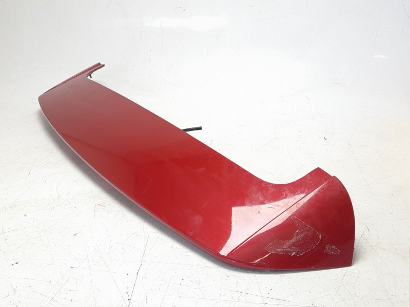 Recambio de aleron trasero para kia stonic (ybcuv) concept referencia OEM IAM 87210H8400  