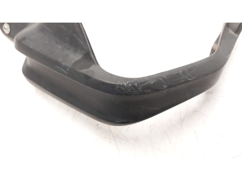 Recambio de moldura para bmw r 1200 gs r 1200 gs referencia OEM IAM 46638523431  