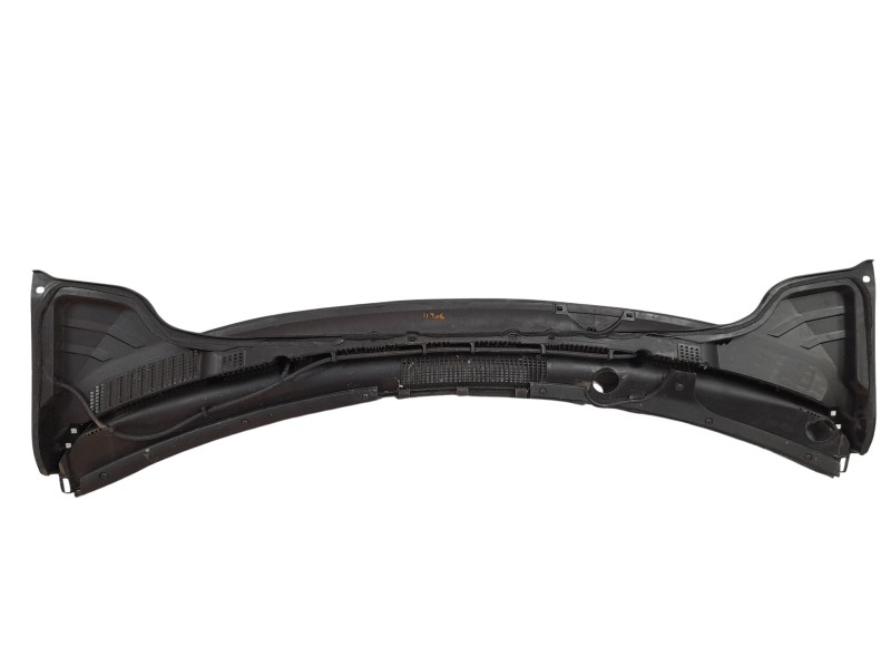 Recambio de torpedo para kia stonic (ybcuv) concept referencia OEM IAM 86165H8150  