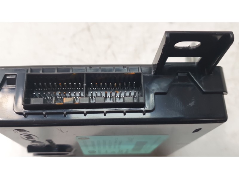 Recambio de modulo electronico para kia stonic (ybcuv) concept referencia OEM IAM 954A0H8420  
