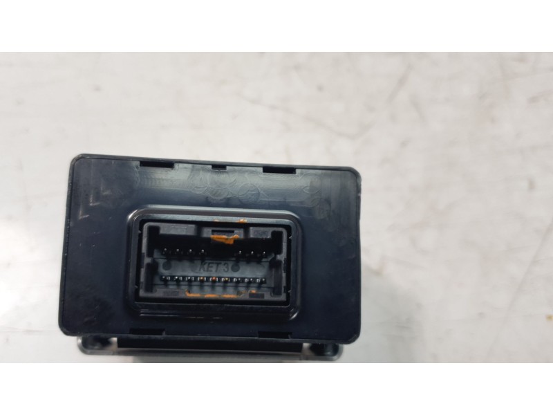Recambio de modulo electronico para kia stonic (ybcuv) concept referencia OEM IAM 95210H8000 4D68K11000 