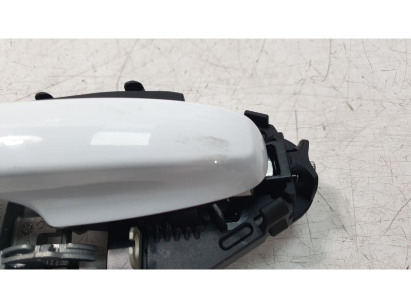 Recambio de maneta exterior trasera izquierda para ford kuga iii (dfk) 2.5 fhev referencia OEM IAM LJ6BS22404EC  