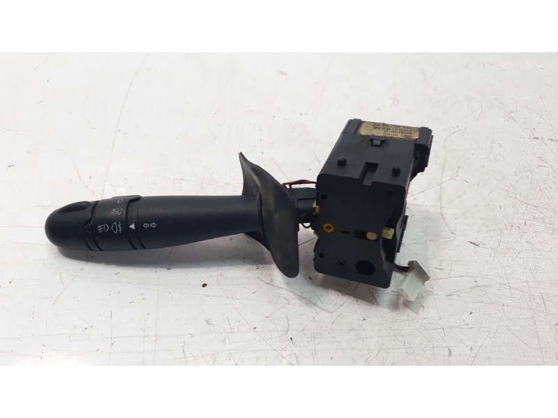 Recambio de mando luces para renault megane i classic (la0/1_) 1.9 dti (la1u) referencia OEM IAM 428239B  