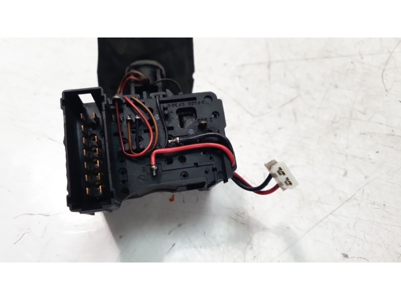 Recambio de mando luces para renault megane i classic (la0/1_) 1.9 dti (la1u) referencia OEM IAM 428239B  