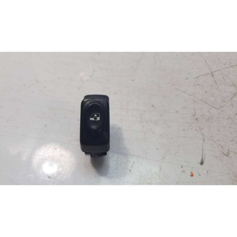 Recambio de mando elevalunas delantero derecho para renault megane i classic (la0/1_) 1.9 dti (la1u) referencia OEM IAM 429998K 