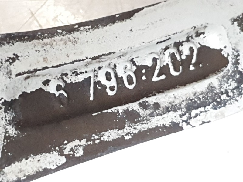 Recambio de llanta para bmw 1 (f20) 118 d referencia OEM IAM   