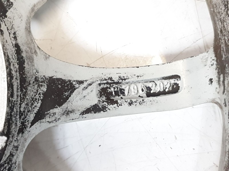 Recambio de llanta para bmw 1 (f20) 118 d referencia OEM IAM 6796202  