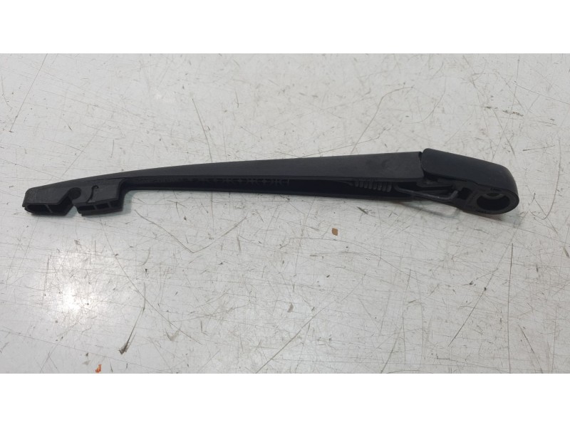 Recambio de brazo limpia trasero para subaru outback (bs) 2.0 d awd (bsd) referencia OEM IAM 35610  