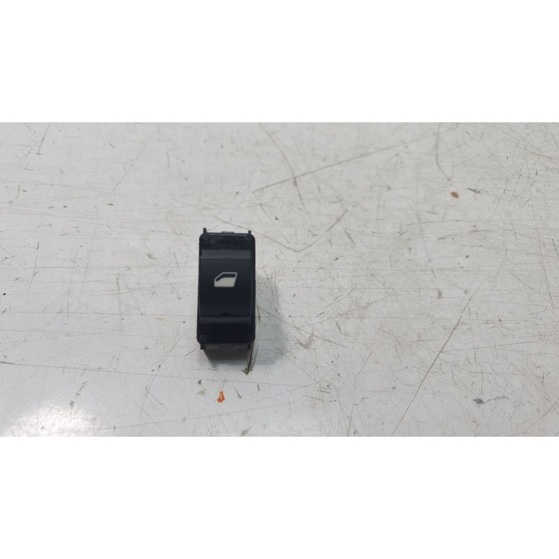 Recambio de mando elevalunas delantero derecho para peugeot 308 sw iii (fc_, fj_, fr_, f4_, fn_) puretech 130 (frhnsl, frhnst) r
